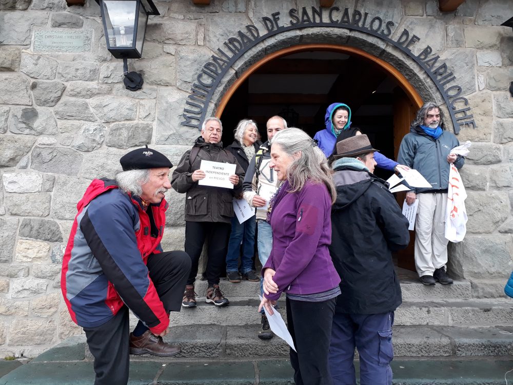 Recorte al Teatro Independiente