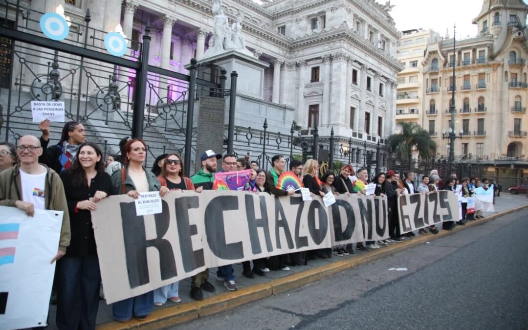 Salud para niñeces y adolescentes trans